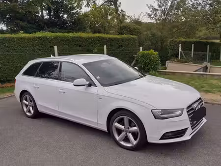 Audi A4 2.0 TDI 177 S line