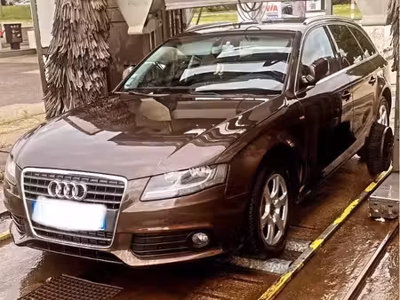 Audi A4 2.0 TDI 143