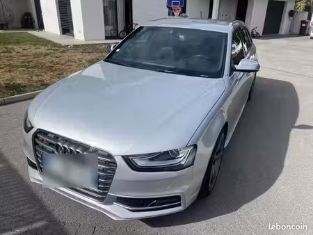 Audi A4 S4 V6 3.0 TFSI 333 quattro