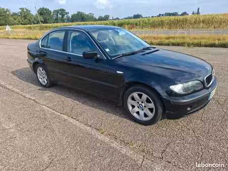 BMW Série 3 320i 2.2 170