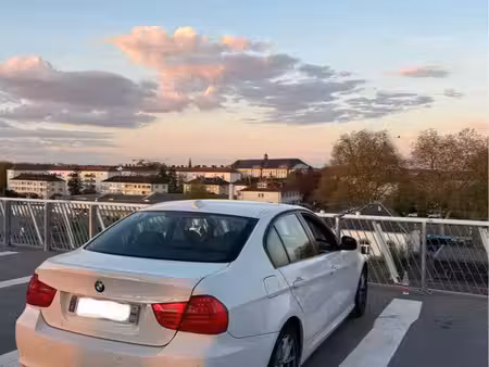 BMW Série 3 318d 2.0 143