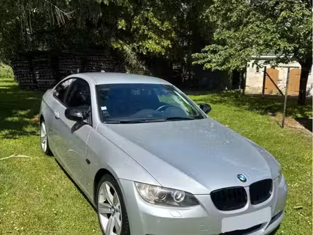 BMW Série 3 325d 3.0 197