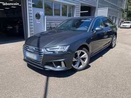 Audi A4 2.0 TDI 150 S line