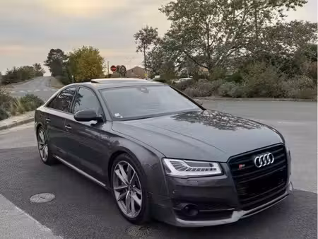 Audi A8 S8 Plus V8 4.0 605 quattro