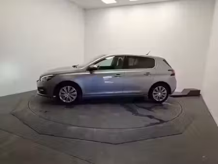 Peugeot 308 110