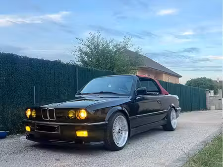 BMW Série 3 325i