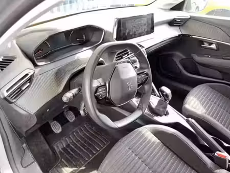 Peugeot 208 1.2 PureTech 75