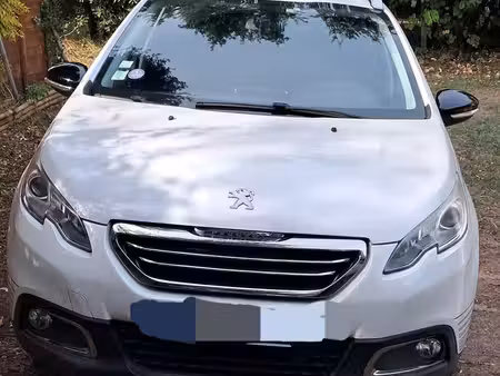 Peugeot 2008 1.2 PureTech 110 Urban Cross