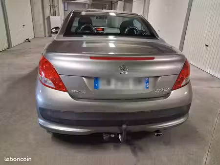 Peugeot 207 CC 1.6 VTi 120