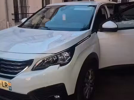 Peugeot 5008 1.2 130