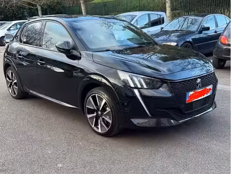 Peugeot 208 136 GT