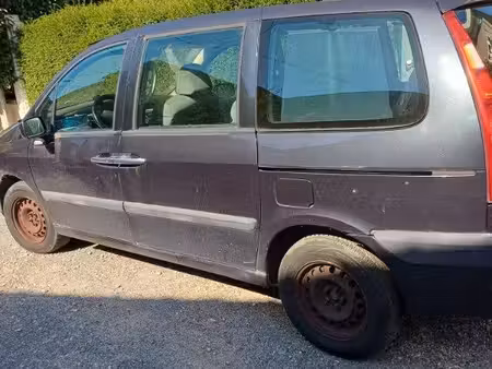 Citroën C8