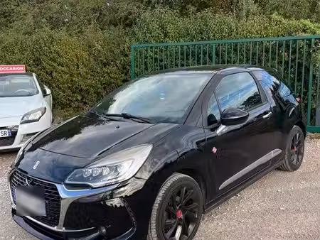 DS 3 1.2 130 Performance Line