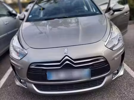 DS 5 1.6 HDi 115