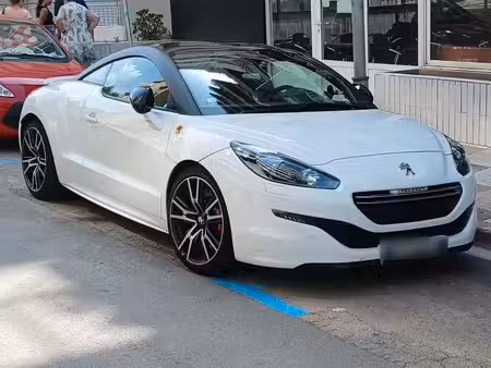 Peugeot RCZ R 1.6 THP 270