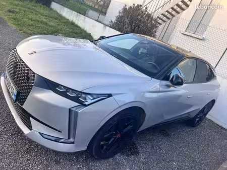 DS 4 1.2 130 Performance Line