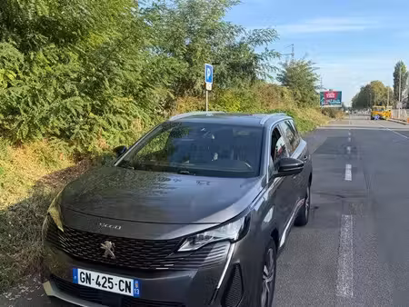 Peugeot 5008 1.5 HDi 130