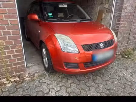 Suzuki Swift 1.3 92