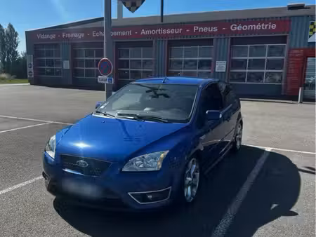 Ford Focus ST 2.5 225
