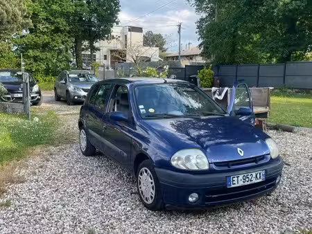 Renault Clio 1.2 58