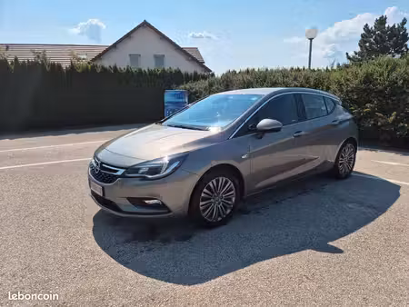 Opel Astra 1.6 CDTI 136