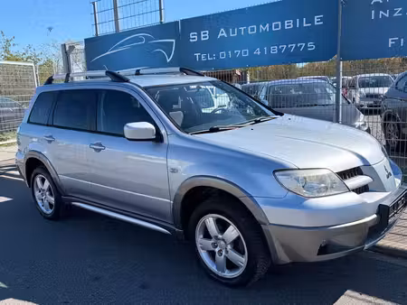 Mitsubishi Outlander 2.4 160 Intense 4x4