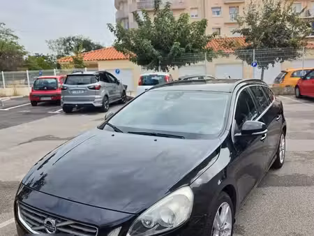 Volvo V60 D3 2.0 136