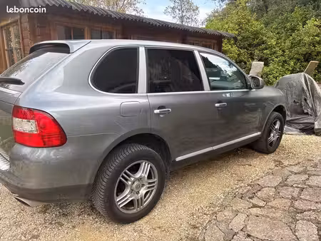 Porsche Cayenne V6 3.2 250 4x4