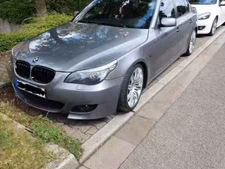 BMW Série 5 523i 2.5 190