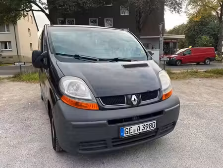 Renault Trafic 1.9 dCi 101