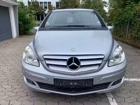 Mercedes-Benz Classe B B 200 2.0 136