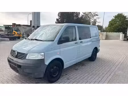 Volkswagen Transporter T5 2.5 TDI 131