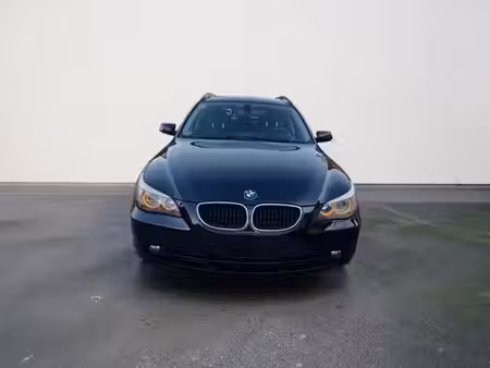 BMW Série 5 530d 3.0 218