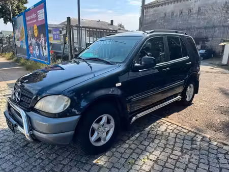 Mercedes-Benz Classe M ML 230