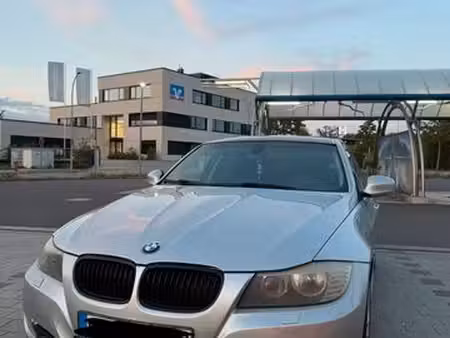 BMW Série 3 320d 2.0 130