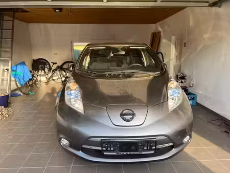 Nissan Leaf 109 Black Edition