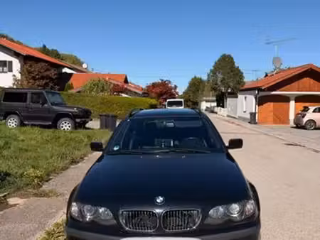 BMW Série 3 330d 3.0 204