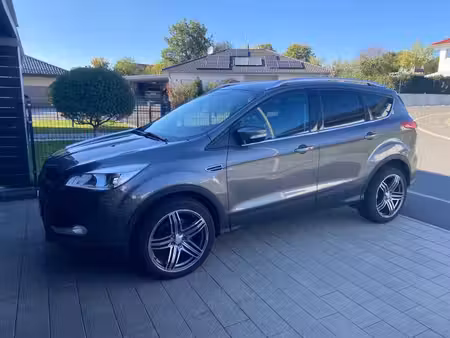Ford Kuga 2.0 TDCi 140 Titanium 4x4