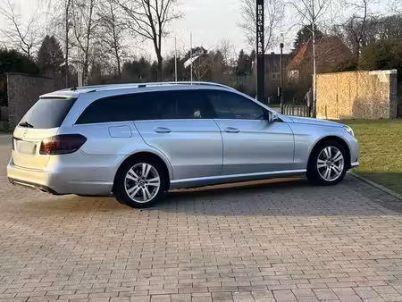 Mercedes-Benz Classe E E 220 4Matic