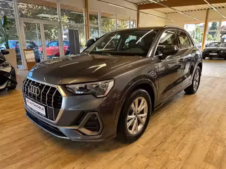 Audi Q3 35 TDI 2.0 TDI 150 S line