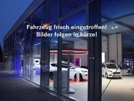 Ford Tourneo Courier 1.0 Titanium