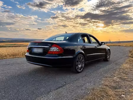 Mercedes-Benz Classe E E 200 2.1 CDI 136 Avantgarde