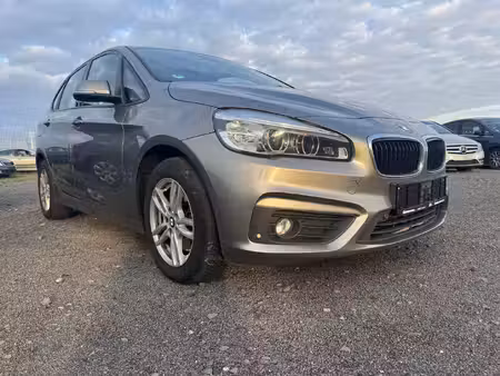 BMW Série 2 218i 1.5 136