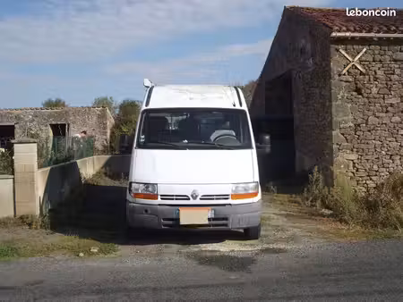 Renault Master 2.2 dCi 90