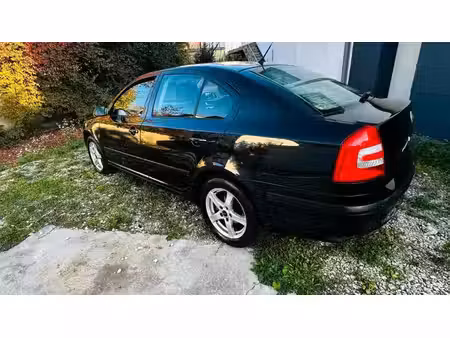 Škoda Octavia 1.6 102