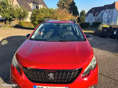 Peugeot 2008 1.2 110