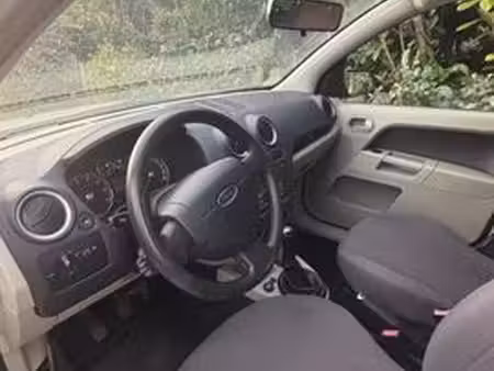 Ford Fusion 1.4 80