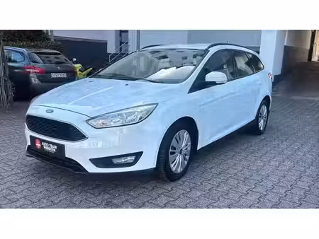 Ford Focus 1.0 125