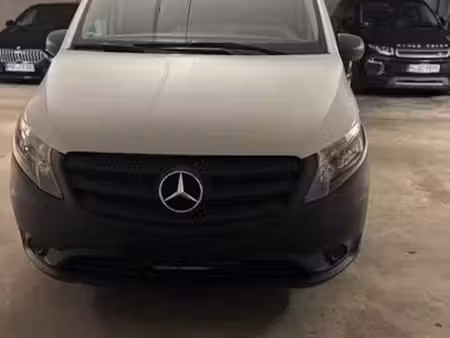 Mercedes-Benz Vito 110 2.0 102
