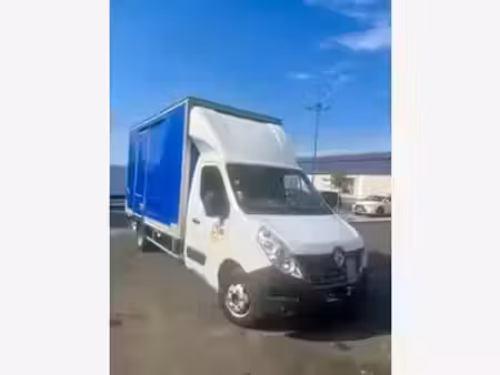 Renault Master 2.3 dCi 125